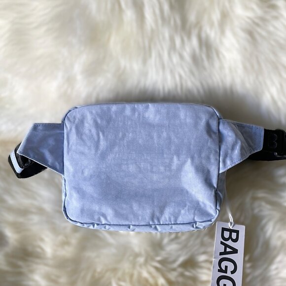 NWT Baggu Fanny Pack - Embroidered Ballet Icons - Picture 3 of 6